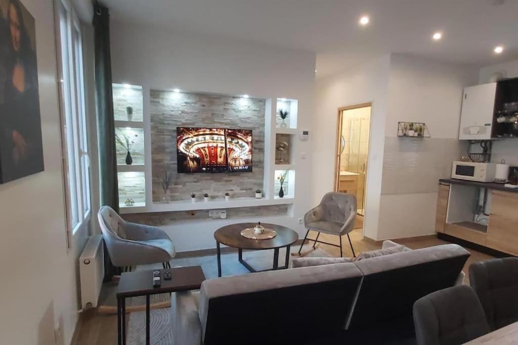 Les Suite Appartement A Chalon Sur Saone Buitenkant foto